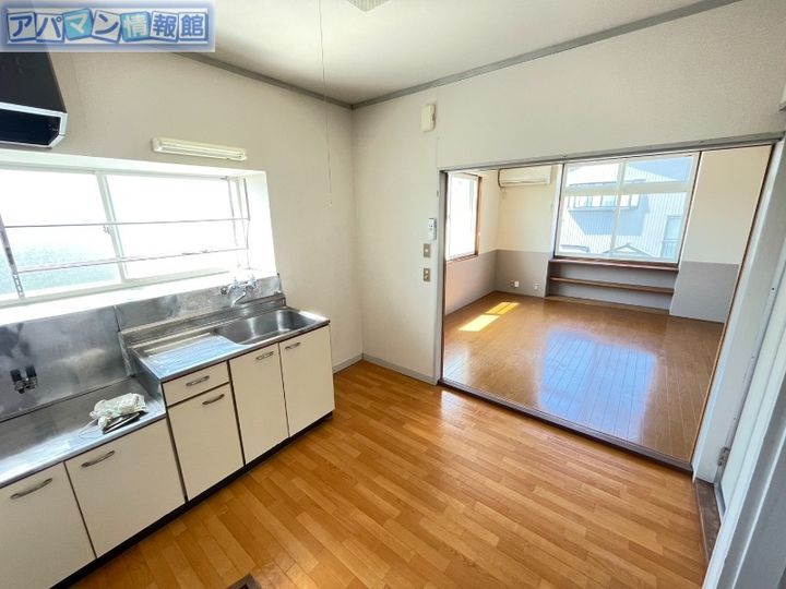 スカイコーポラス202のその他画像