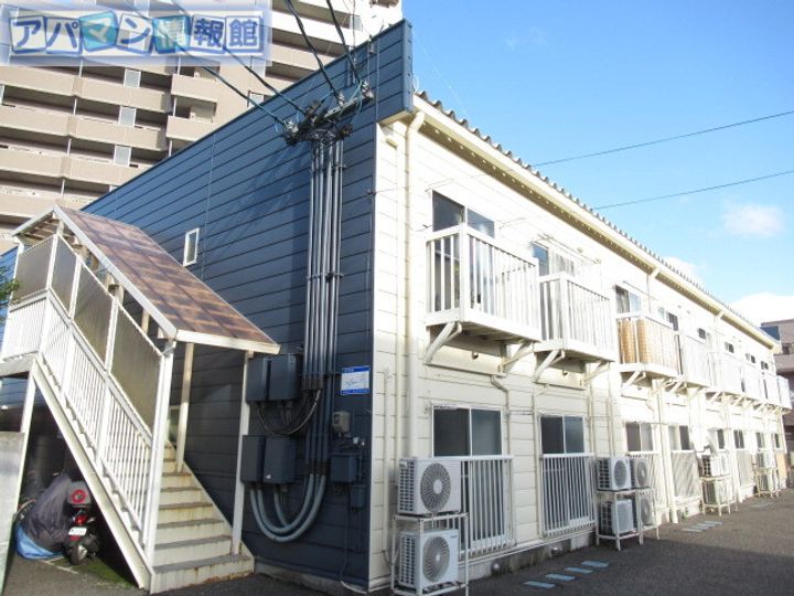 グレース青山208の外観