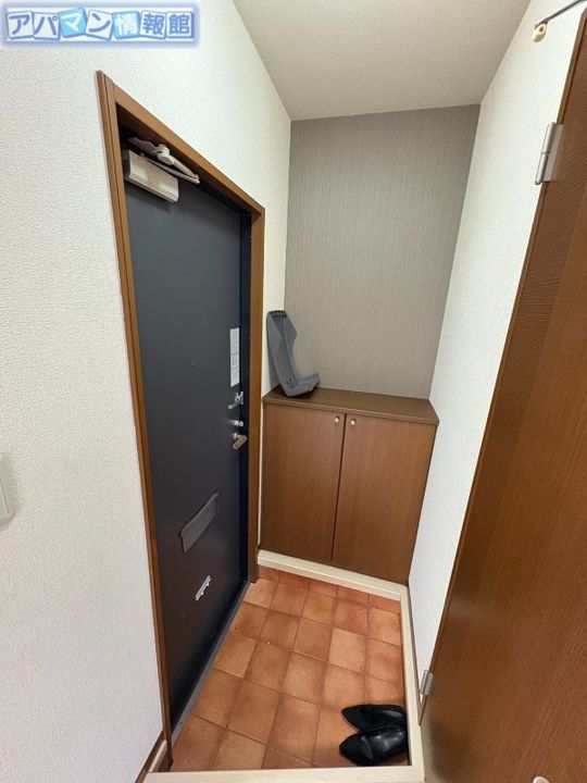 キャトルセゾンDの玄関