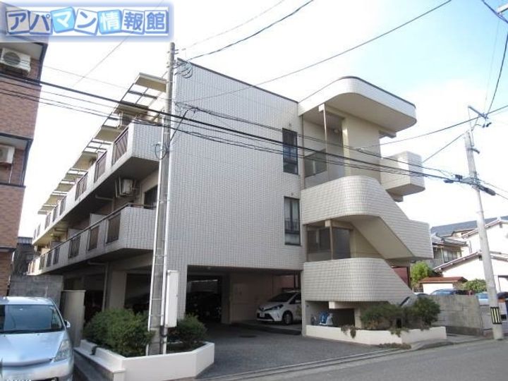 ヒルトップ上山303の外観