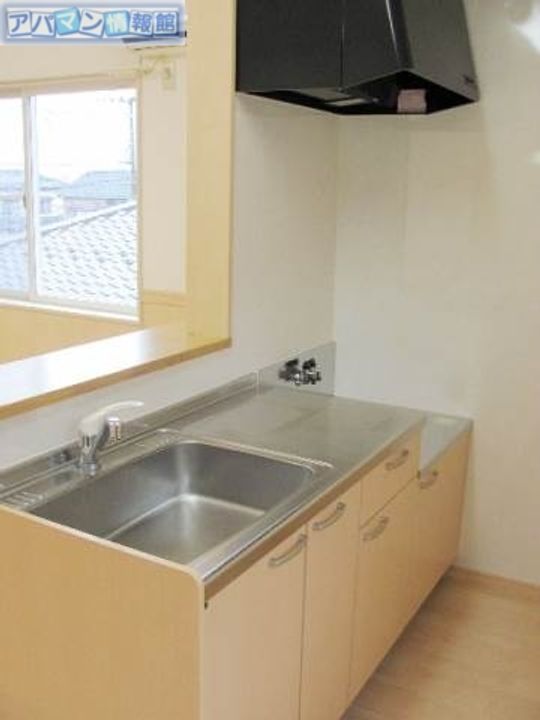 エルフィン南台202のキッチン