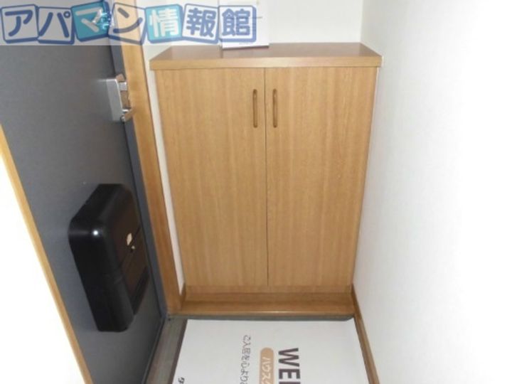 グランメゾン川口Bの玄関