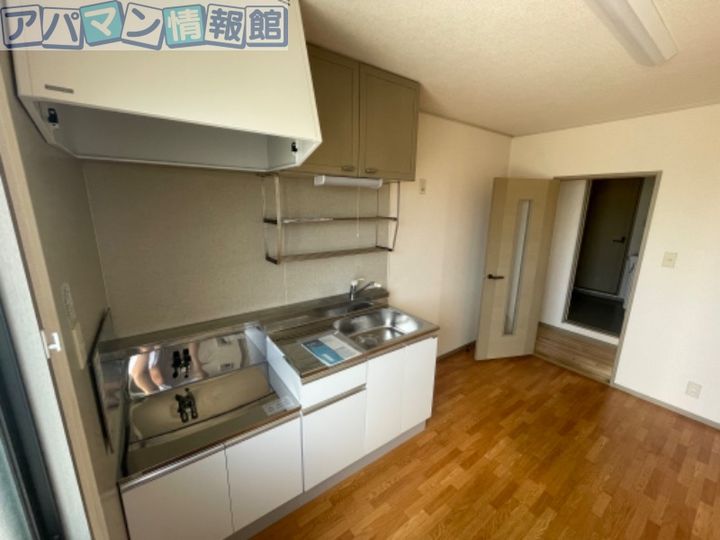 セレクト元町B202のキッチン