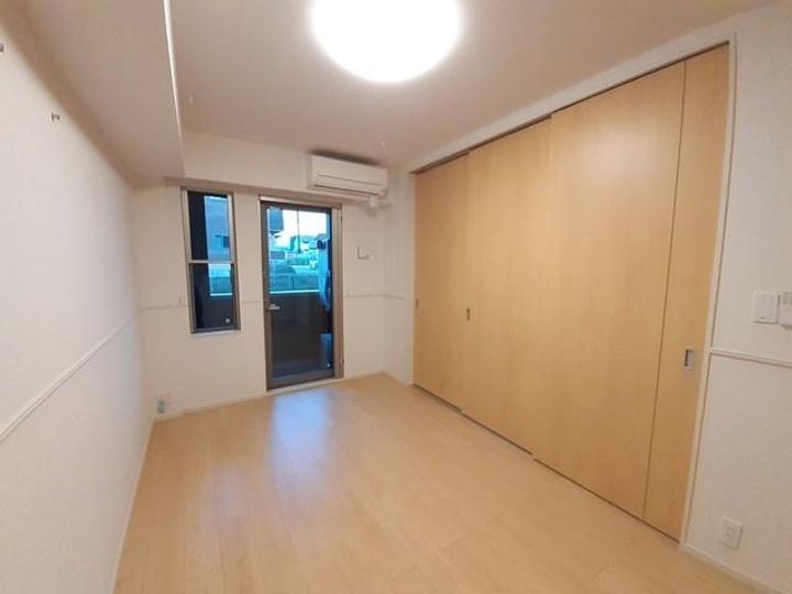 ラ・フルレックス105の寝室