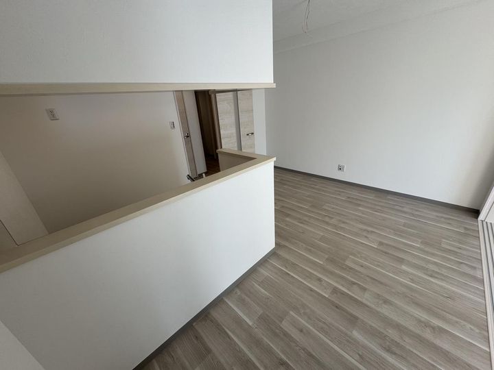 キンブリッジ壬生西院駅前の居間