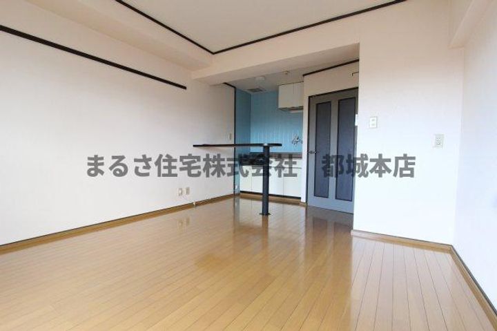ロワイヤルヒルズ「水道料込み」の内装