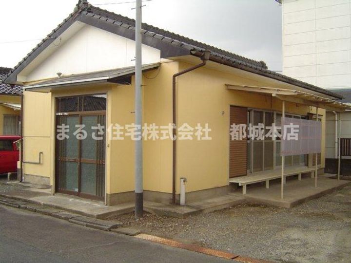 宮崎県都城市鷹尾3丁目(一戸建)の賃貸物件Bの外観
