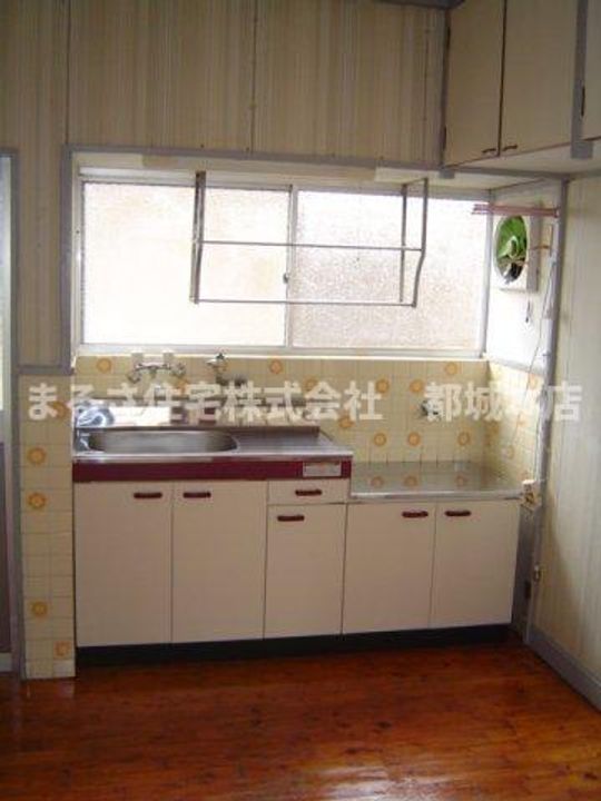 宮崎県都城市鷹尾3丁目(一戸建)の賃貸物件Bのキッチン
