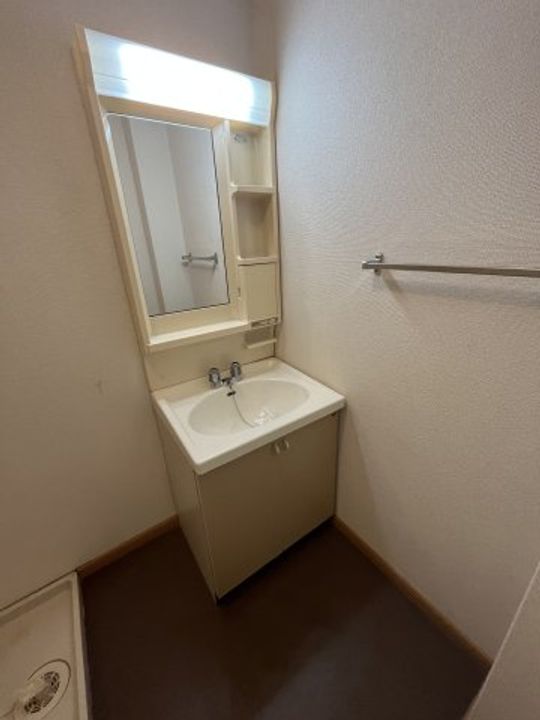 ドミール本郷Bのその他画像