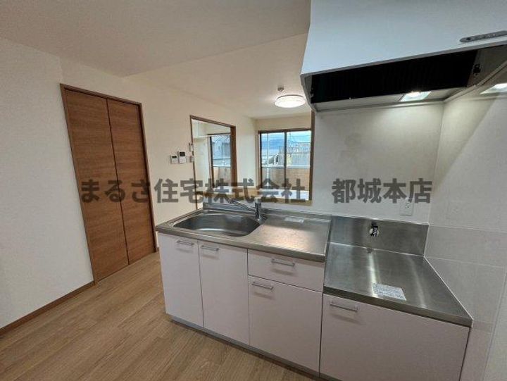 グランディール早水町のキッチン
