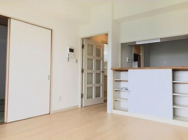 けやき通り南四番館の居間