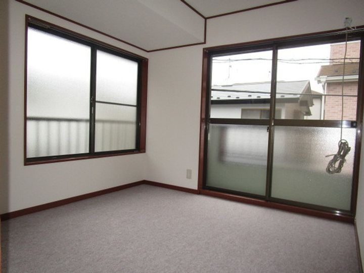 リバティハイツ201の居間