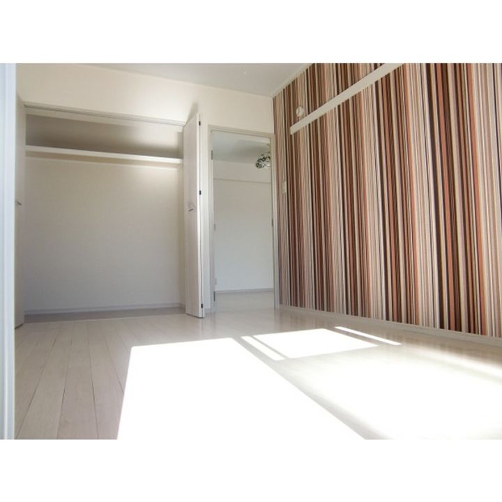 三芳グリーンハイム301の居間