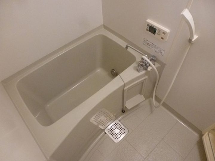 ウイングストリームの風呂