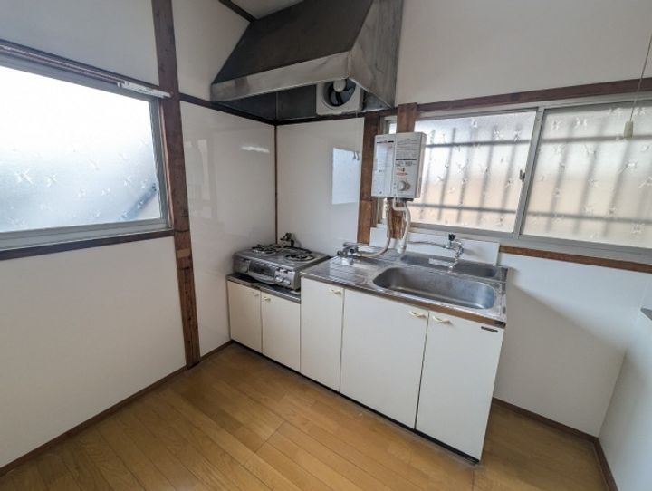 第2嶋田荘201の居間