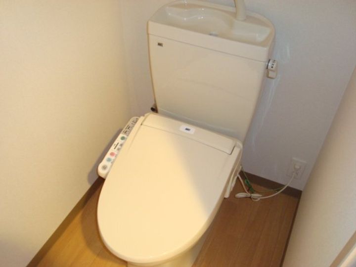 コムデソレイユの内装