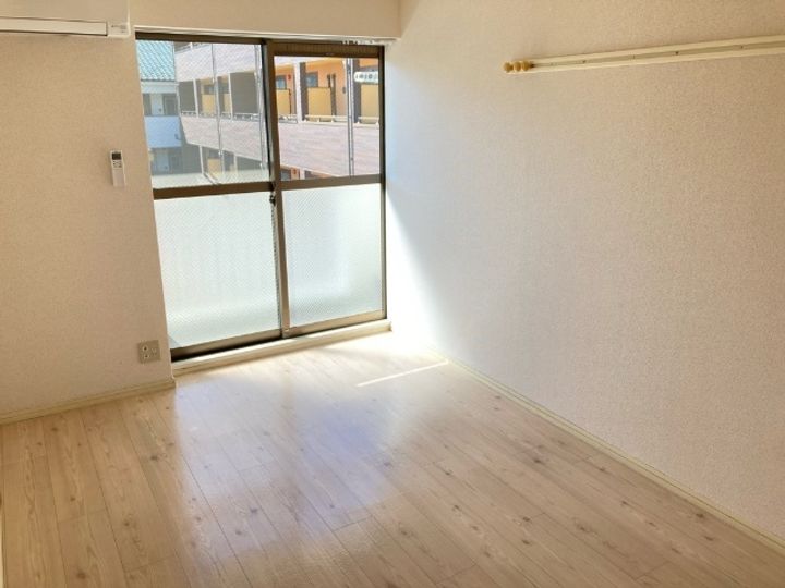 ヴァンベール201の居間