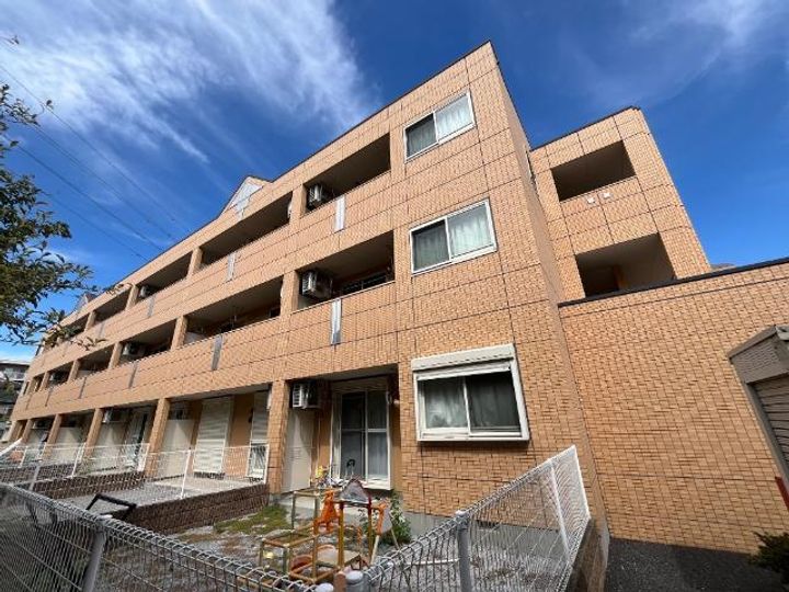 コムデソレイユの外観