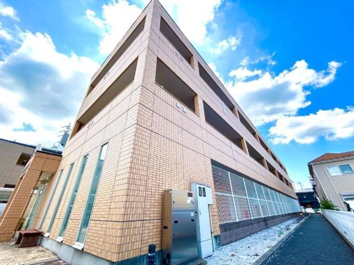 コムデソレイユの外観