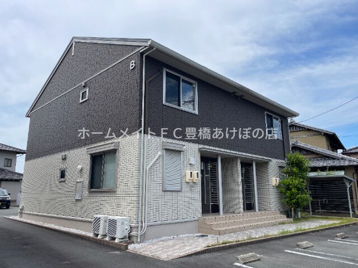 ヴェルドミール B棟の外観
