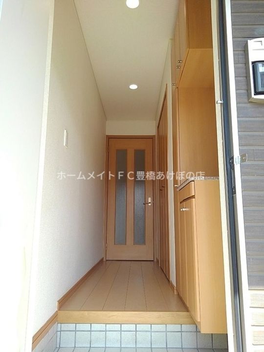 プリムローズ イーストの玄関