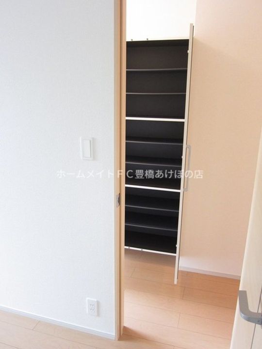 プラシード森岡のその他画像
