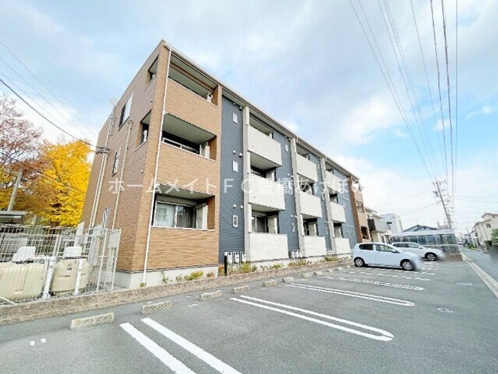 フレーズ東山の外観