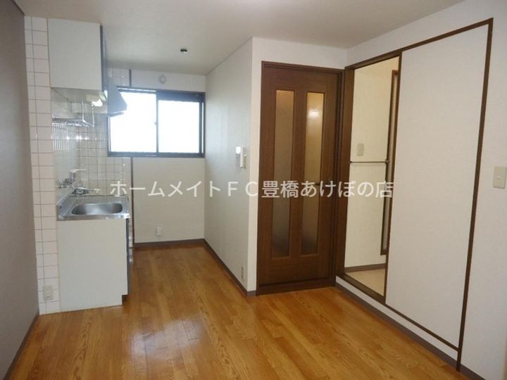 ノーブルタウン新栄202のキッチン