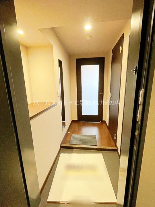 CASA94の玄関