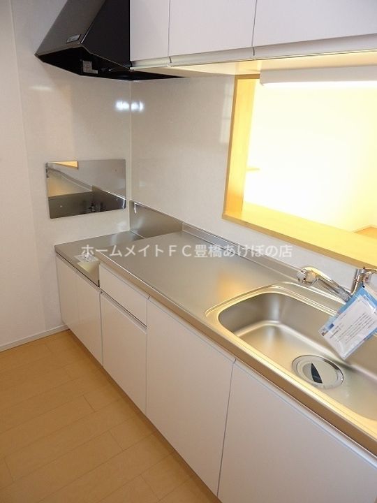 ローレル Ⅱのキッチン