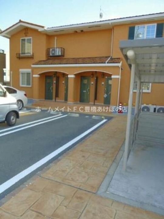 ローレル Ⅱの玄関