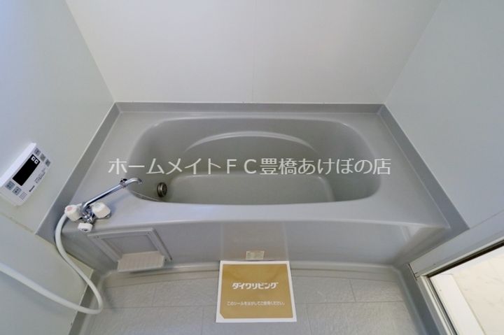 メゾハイネス102の風呂