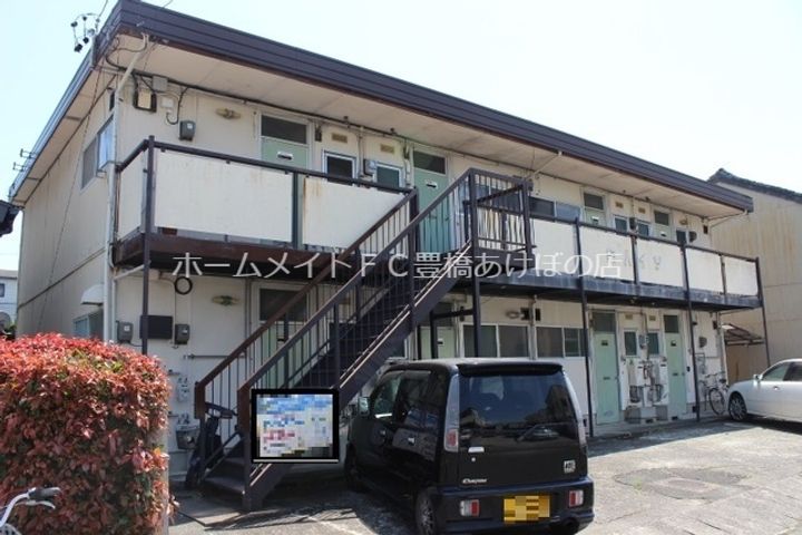 泉ハイツ7の外観