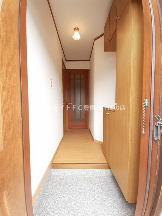 サンヒル森岡の玄関