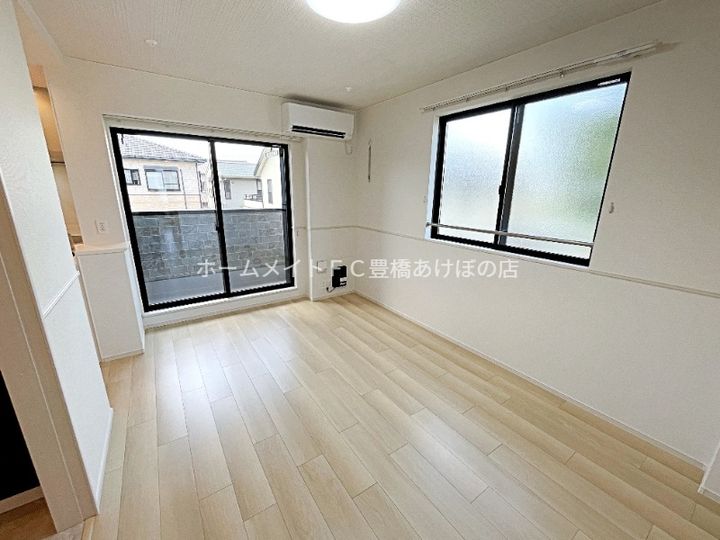 ヒカルサ豊橋牟呂水神の内装