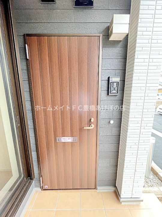 フリーデンハイム小浜の玄関