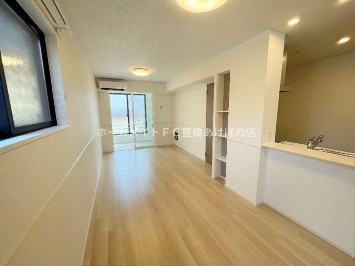 フリーデンハイム潮崎 Ⅱの内装