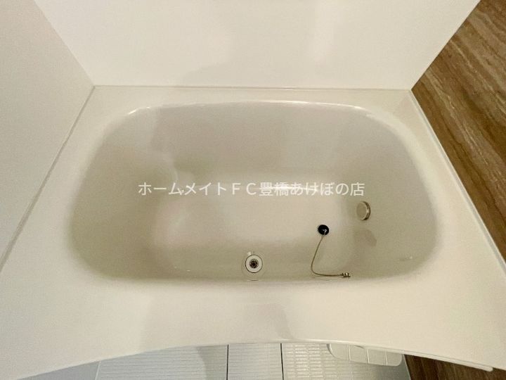 ヒカルサ豊橋東田町Ⅱの風呂