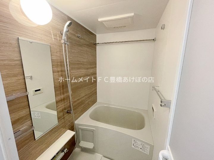 ヒカルサ豊橋東田町Ⅱの風呂