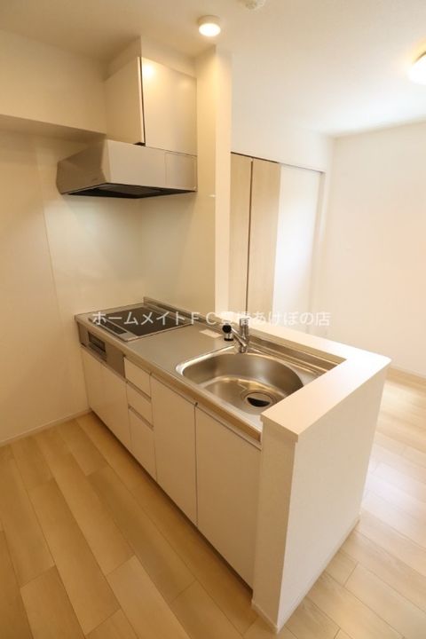 ヒカルサ豊橋小向町のキッチン