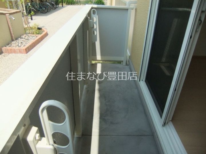 ファミーユ A棟のその他画像