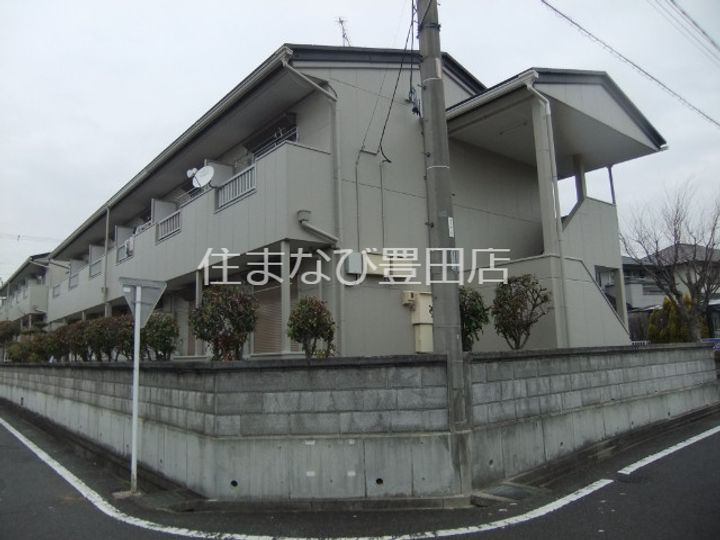 レイクグリーン三好 B棟205の外観