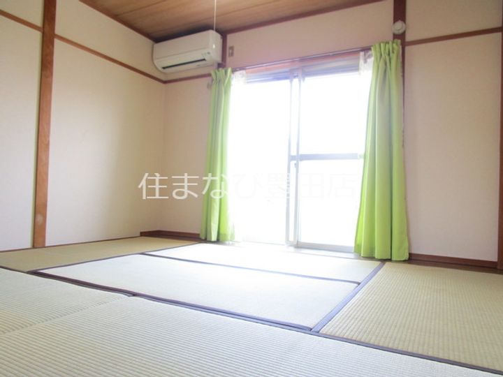 レイクグリーン三好 B棟205の内装