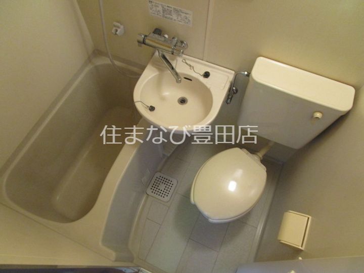 レイクグリーン三好 B棟205の風呂