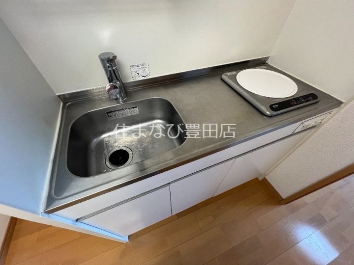 あんふぃに〜 Ⅰ104のキッチン