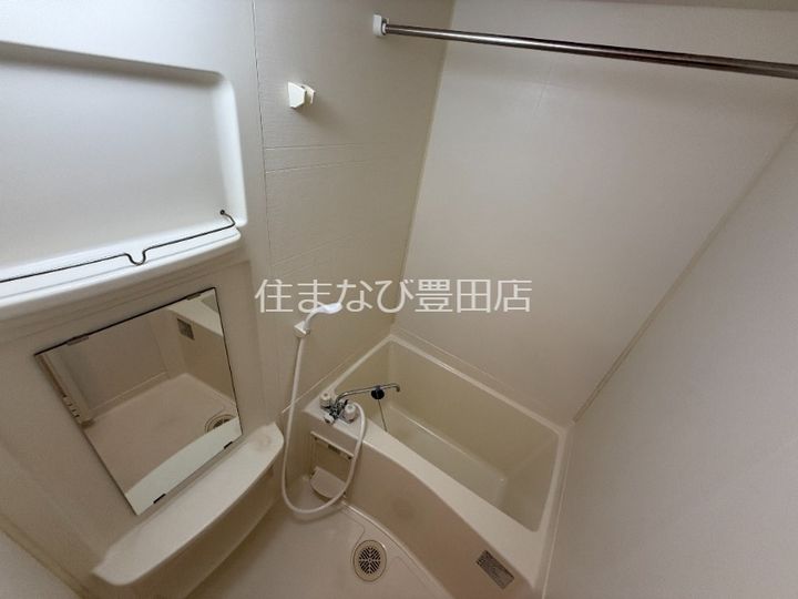 シャイン花園101の風呂