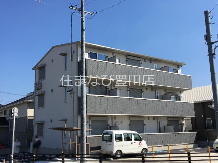 ドマーニ202の外観