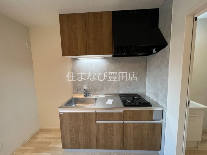 Garage Villa 山之手101のキッチン