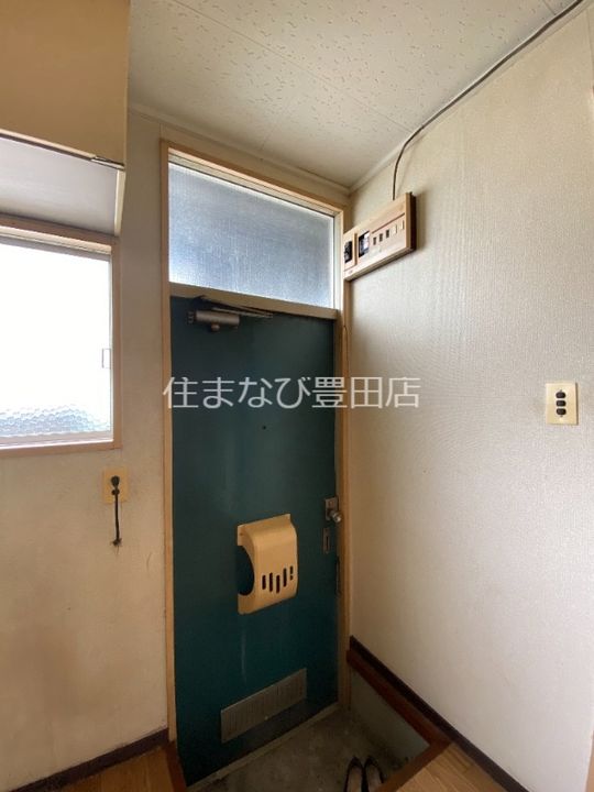 愛知県豊田市御幸本町7丁目(アパート)の賃貸物件106の玄関
