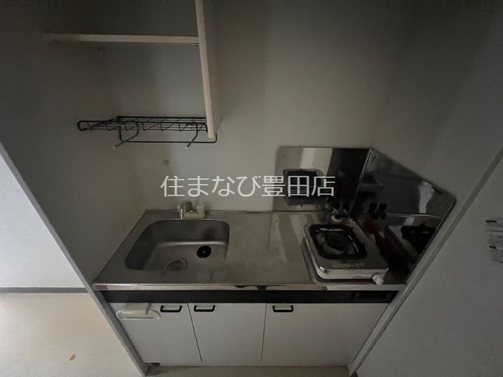 セントラルコートサイトウ206のキッチン